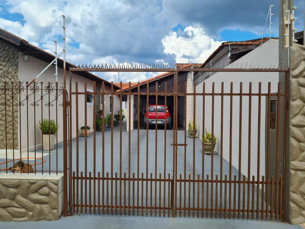 Casa Com Quarto E Suite São Miguel Arcanjo Eksteriør billede